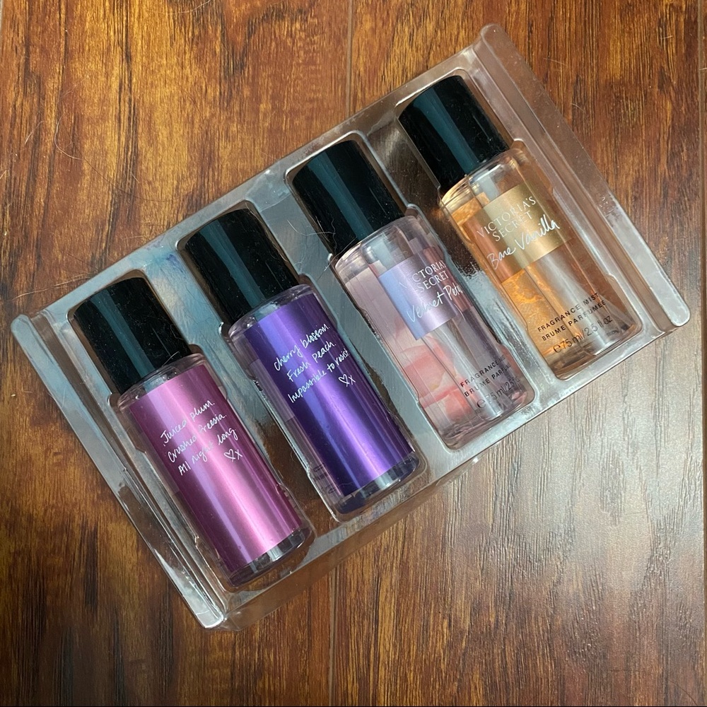 Victoria’s Secret fragrance body mist set of 4